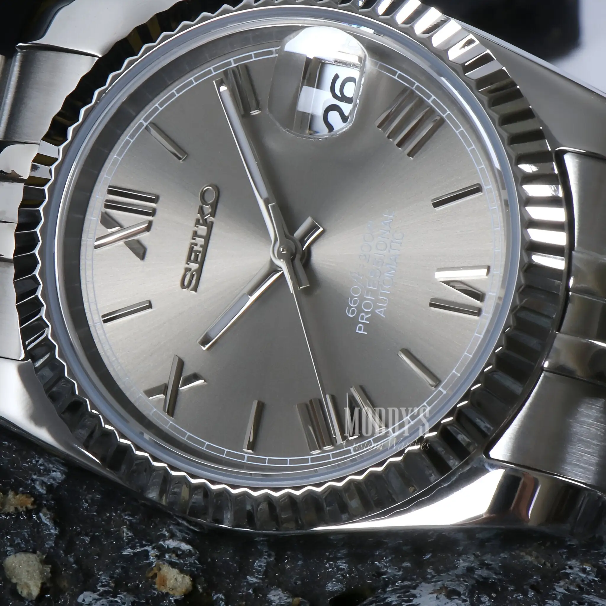 Seikojust | Roman Champagne - Image 3