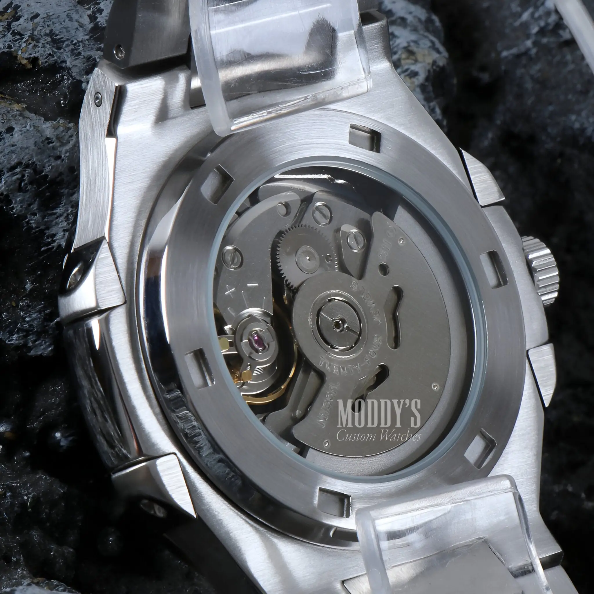 Nautiko |  Olive Green Open Movement - Image 16