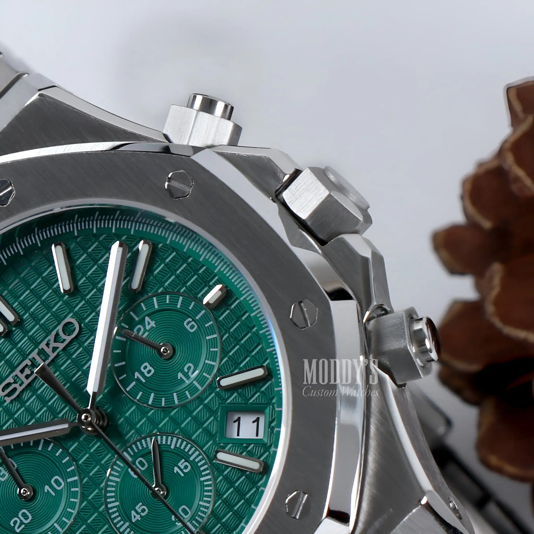 Royal Seikoak | Chrono Green - Image 4
