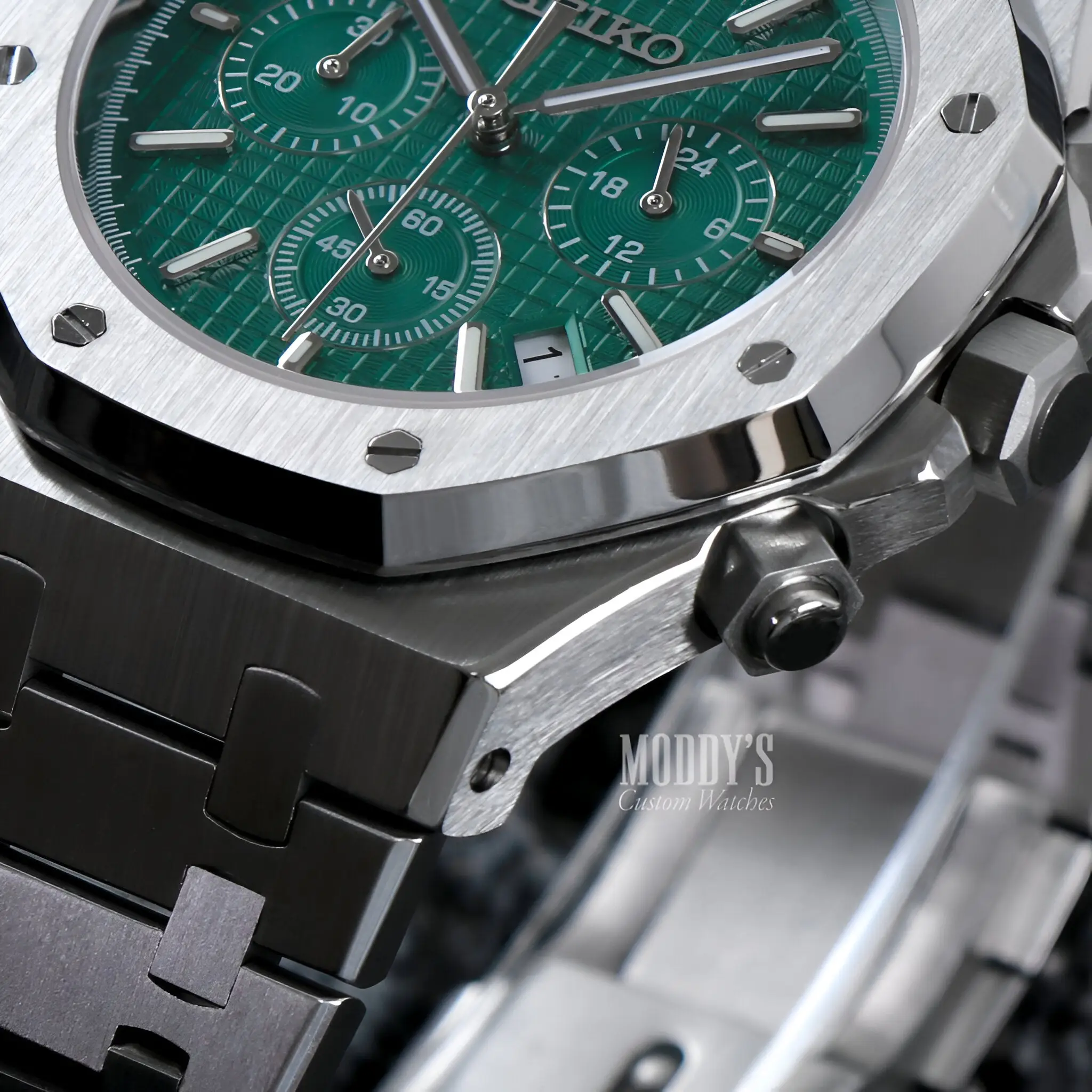 Royal Seikoak | Chrono Green - Image 8