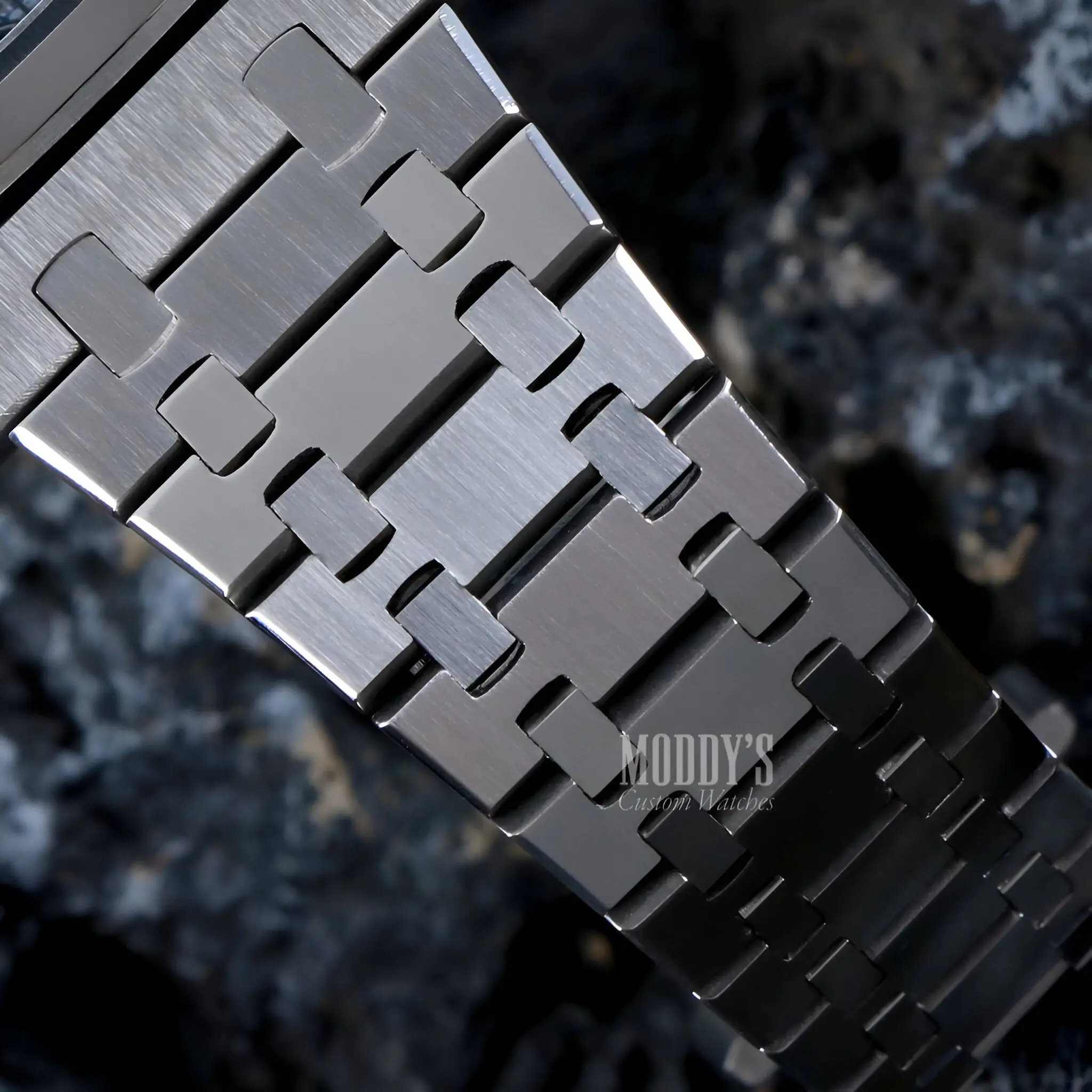 Royal Seikoak | Skeleton - Image 3